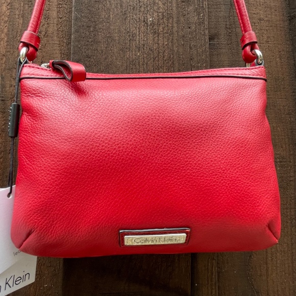 Calvin Klein NEW Red small holiday leather purse 8" wide 6" tall - Picture 2 of 7